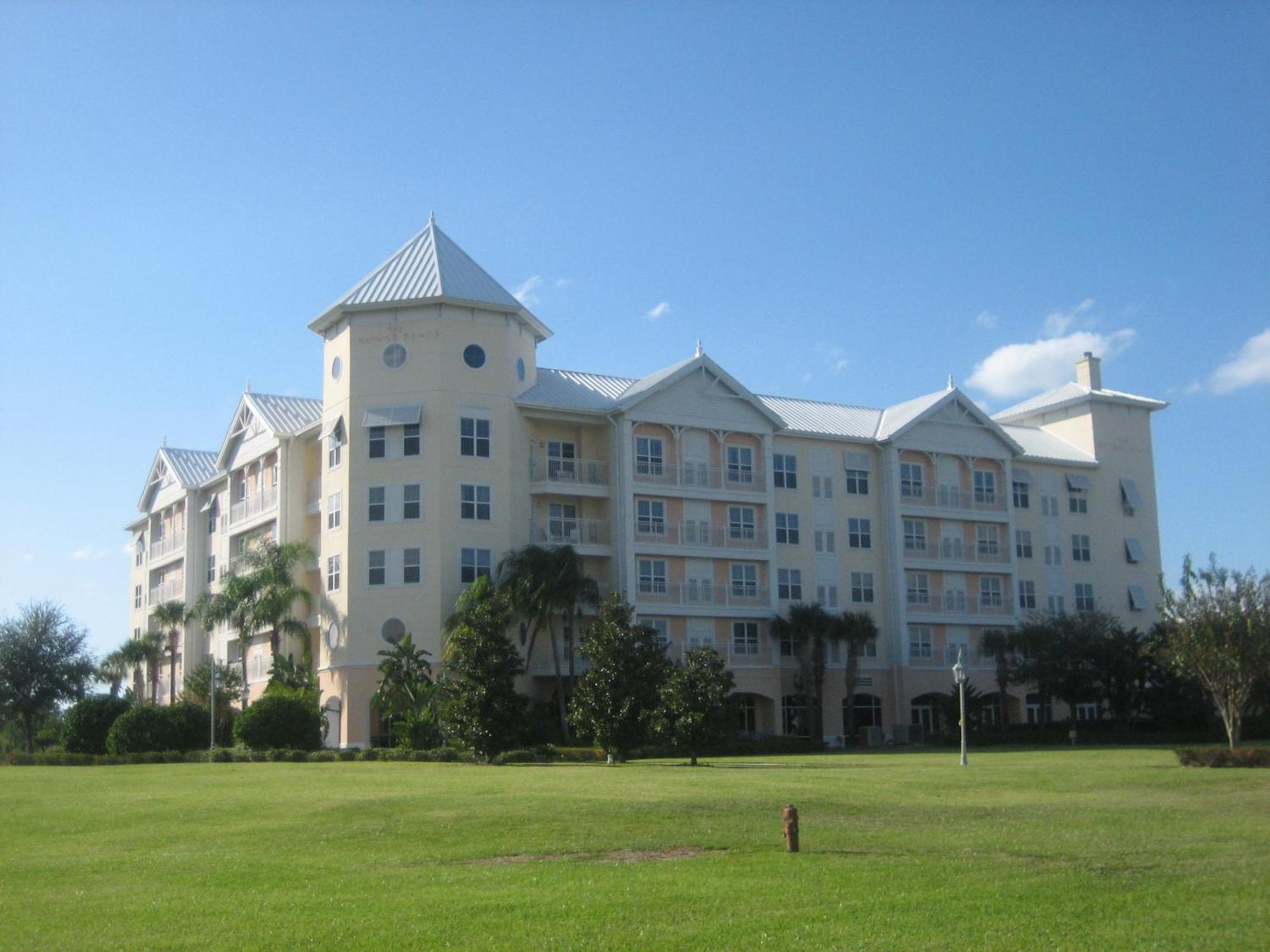 Monumental Hotel Orlando Williamsburg Exterior foto